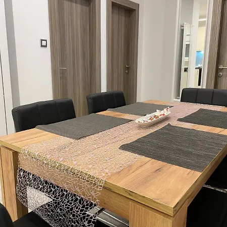 Mateo Διαμέρισμα *