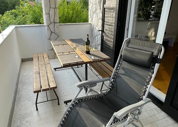 Mateo * 特罗吉尔